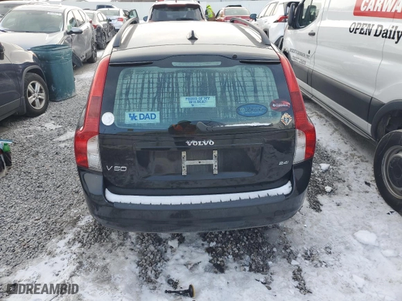 2008 Volvo V50 2.4L with VIN YV1MW382782421263, listed as a Copart auction lot 88403305 with 0 mi miles and Salvage Title. Bid and sale history available at carsss.com. Image 6.