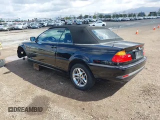 2004 BMW 3 Series 325Ci with VIN WBABW33424PL31311, listed as a IAAI auction lot 41733447 with 117,763 mi miles. Bid and sale history available at carsss.com. Image 3.