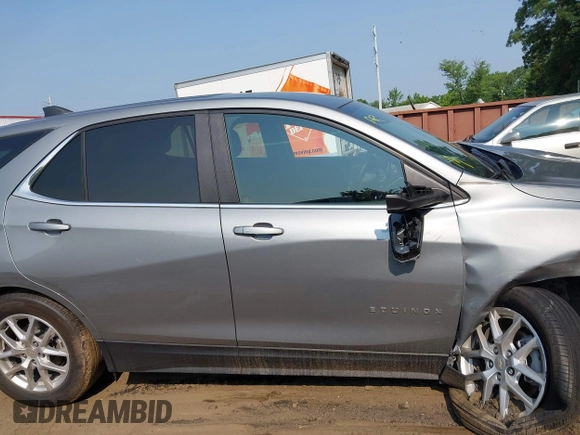 2024 Chevrolet Equinox LT z VIN 3GNAXKEGXRL335002, wystawiony jako IAAI lot #42463640 z przebiegiem 25 682 mil mil oraz . Historia ofert i sprzedaży dostępna na DreamBid. Obrazek 13.