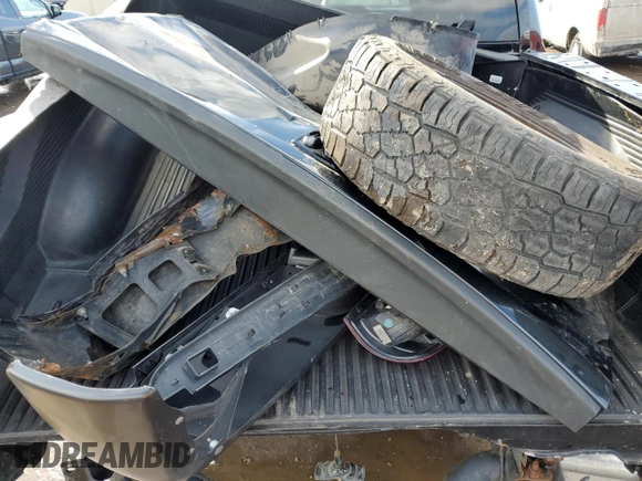 2017 Ram 1500 Tradesman с VIN 1C6RR7KG3HS507076, выставлен на аукционе Copart как лот 42643365 с пробегом 63 740 миль миль и Списание • Salvage title. История ставок и продаж доступна на DreamBid. Изображение 12.