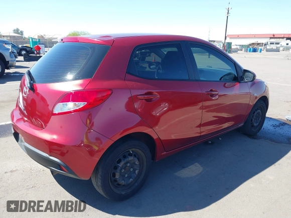 2014 Mazda 2 Sport with VIN JM1DE1KZ5E0172309, listed as a IAAI auction lot 41811709 with 111,622 mi miles. Bid and sale history available at carsss.com. Image 4.
