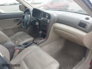2004 Subaru Legacy Wagon (Natl) Outback with VIN 4S3BH675447633152, listed as a IAAI auction lot 41165819 with 141,834 mi miles. Bid and sale history available at carsss.com. Image 5.