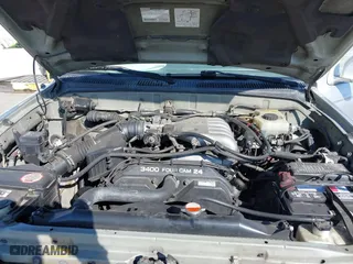 2001 Toyota 4Runner SR5 with VIN JT3GN86R010180722, listed as a IAAI auction lot 41885090 with 194,270 mi miles. Bid and sale history available at carsss.com. Image 10.