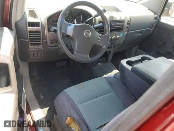 2004 Nissan Titan SE z VIN 1N6AA06A14N539136, wystawiony jako Copart lot #61937265 z przebiegiem 273 032 mil mil oraz Czysty tytuł • Clean title. Historia ofert i sprzedaży dostępna na DreamBid. Obrazek 8.