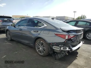 2022 Lexus ES 300h with VIN 58ADA1C17NU017617, listed as a Copart auction lot 61970855 with 16,988 mi miles and Salvage title. Bid and sale history available at DreamBid. Image 2.