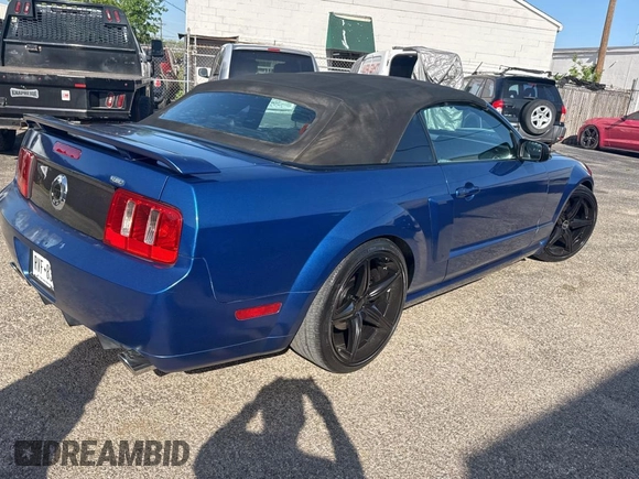 2008 Ford Mustang GT Deluxe with VIN 1ZVHT85HX85156050, listed as a Copart auction lot 53052725 with 91,343 mi miles and Clean Title. Bid and sale history available at DreamBid. Image 4.