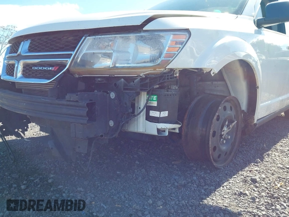 2019 Dodge Journey SE Value with VIN 3C4PDCAB2KT810207, listed as a IAAI auction lot 40991409 with Not Provided miles and . Bid and sale history available at DreamBid. Image 16.