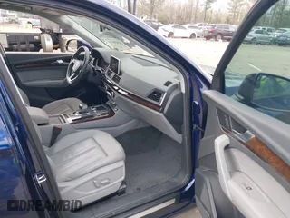 2020 Audi Q5 Premium Plus with VIN WA1BNAFY2L2011761, listed as a IAAI auction lot 41838718 with 63,150 mi miles. Bid and sale history available at carsss.com. Image 5.