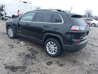 2019 Jeep Cherokee Latitude with VIN 1C4PJMCB8KD367868, listed as a IAAI auction lot 41465306 with 84,250 mi miles. Bid and sale history available at carsss.com. Image 3.