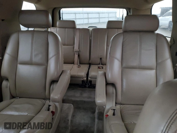 2007 Chevrolet Tahoe LTZ with VIN 1GNFC13067R267773, listed as a Copart auction lot 41653905 with 197,538 mi miles and Salvage title. Bid and sale history available at DreamBid. Image 10.