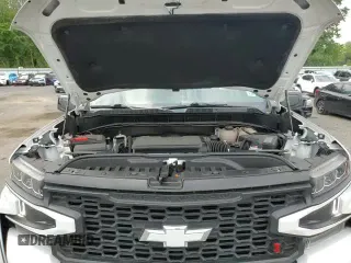 2021 Chevrolet Silverado 1500 RST with VIN 3GCUYEELXMG169020, listed as a Copart auction lot 66490845 with 33,232 mi miles and Salvage title. Bid and sale history available at DreamBid. Image 13.