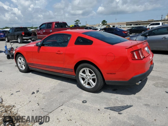 2011 Ford Mustang V6 z VIN 1ZVBP8AM1B5115763, wystawiony jako Copart lot #60363705 z przebiegiem 165 224 mil mil oraz Szkoda całkowita • Salvage title. Historia ofert i sprzedaży dostępna na DreamBid. Obrazek 2.