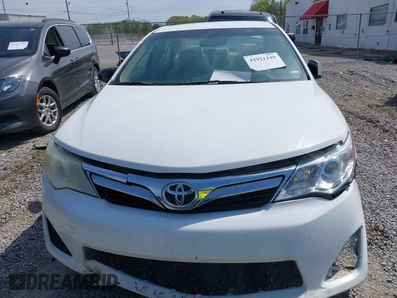 2014 Toyota Camry L with VIN 4T1BF1FK9EU864286, listed as a IAAI auction lot 41921249 with 154,122 mi miles. Bid and sale history available at carsss.com. Image 12.