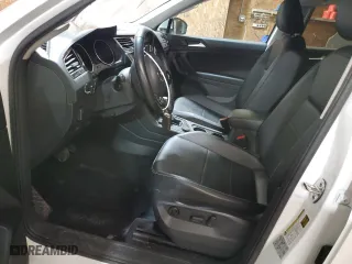 2019 Volkswagen Tiguan SE with VIN 3VV2B7AX0KM051331, listed as a Copart auction lot 52561285 with 65,907 mi miles and Salvage Title. Bid and sale history available at carsss.com. Image 7.