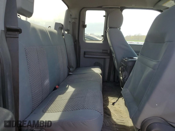 2014 Ford F-250 XL with VIN 1FT7X2B64EEA31379, listed as a Copart auction lot 54993565 with 517,261 mi miles and Clean title. Bid and sale history available at DreamBid. Image 10.