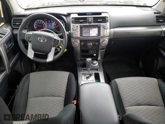 2018 Toyota 4Runner SR5 z VIN JTEBU5JR0J5542125, wystawiony jako Copart lot #57633255 z przebiegiem 45 474 mil mil oraz Szkoda całkowita • Salvage title. Historia ofert i sprzedaży dostępna na DreamBid. Obrazek 8.