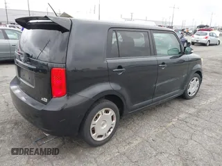 2009 Scion xB with VIN JTLKE50E791068407, listed as a IAAI auction lot 42075744 with 199,789 mi miles. Bid and sale history available at carsss.com. Image 4.