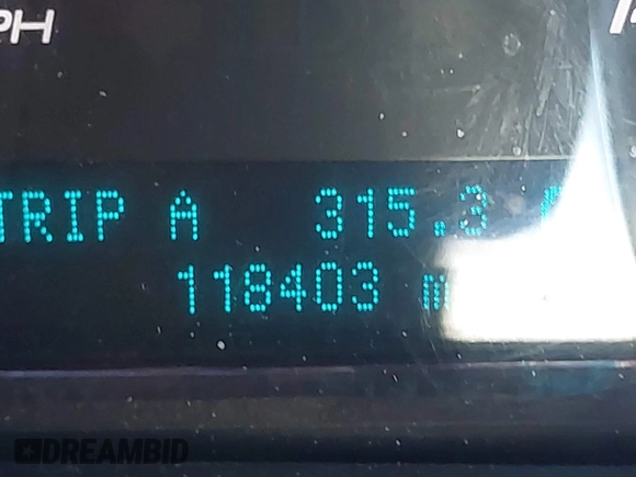 2010 Ford Taurus Limited with VIN 1FAHP2FW1AG140417, listed as a IAAI auction lot 42105832 with 118,403 mi miles. Bid and sale history available at carsss.com. Image 16.