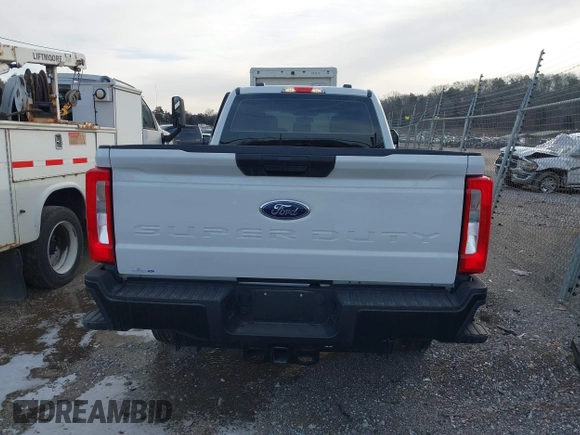 2024 Ford F-250 XL with VIN 1FT7W2BT2REF16747, listed as a IAAI auction lot 41321209 with 10,840 mi miles and . Bid and sale history available at DreamBid. Image 16.