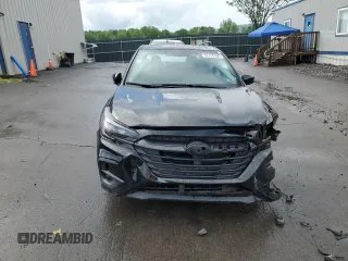 2025 Subaru Legacy Premium с VIN 4S3BWAF65S3010128, выставлен на аукционе Copart как лот 57115155 с пробегом 3 649 миль миль и Списание • Salvage title. История ставок и продаж доступна на DreamBid. Изображение 5.