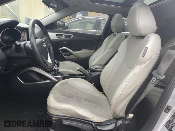 2012 Hyundai Veloster w/Red Int with VIN KMHTC6AD2CU021143, listed as a Copart auction lot 44055345 with Not provided miles and Clean title. Bid and sale history available at DreamBid. Image 7.