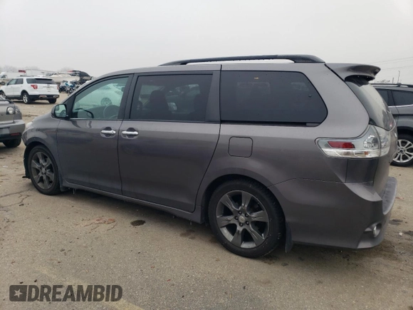 2016 Toyota Sienna SE with VIN 5TDXK3DCXGS738443, listed as a Copart auction lot 82042174 with 108,761 mi miles and Salvage title. Bid and sale history available at DreamBid. Image 2.
