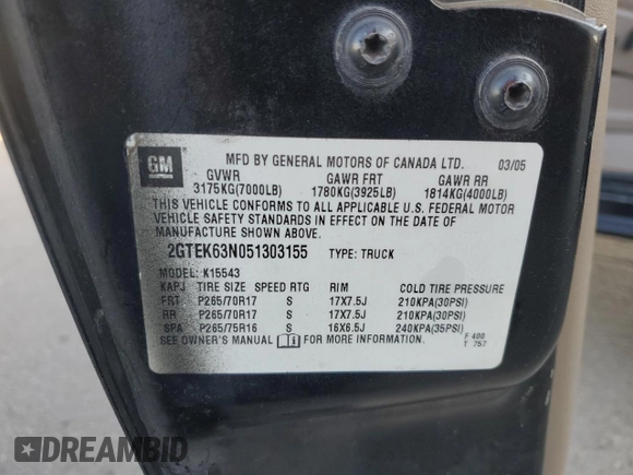 2005 GMC Sierra Denali z VIN 2GTEK63N051303155, wystawiony jako Copart lot #73654884 z przebiegiem Nie podano mil oraz Szkody całkowita. Historia ofert i sprzedaży dostępna na DreamBid. Obrazek 12.