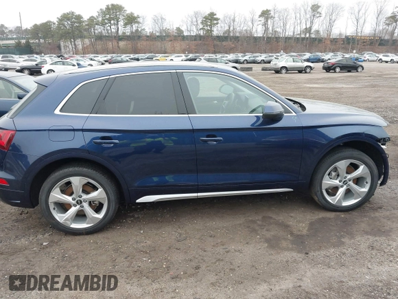 2021 Audi Q5 Premium Plus with VIN WA1BAAFY6M2059311, listed as a IAAI auction lot 41909864 with 44,059 mi miles. Bid and sale history available at carsss.com. Image 13.