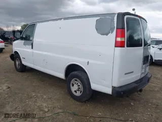 2006 Chevrolet Express Cargo Van with VIN 1GCGG25V361200965, listed as a IAAI auction lot 41732618 with NaN miles. Bid and sale history available at carsss.com. Image 3.