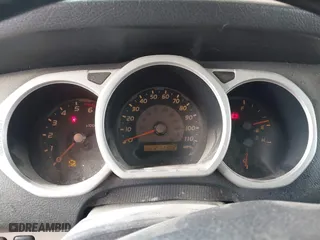 2004 Toyota 4Runner SR5 with VIN JTEZU14R740029118, listed as a IAAI auction lot 41897726 with 271,302 mi miles. Bid and sale history available at carsss.com. Image 7.