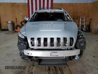 2016 Jeep Cherokee Altitude с VIN 1C4PJMCS7GW360289, выставлен на аукционе Copart как лот 87442484 с пробегом 132 562 миль миль и Чистый • Clean title. История ставок и продаж доступна на DreamBid. Изображение 5.
