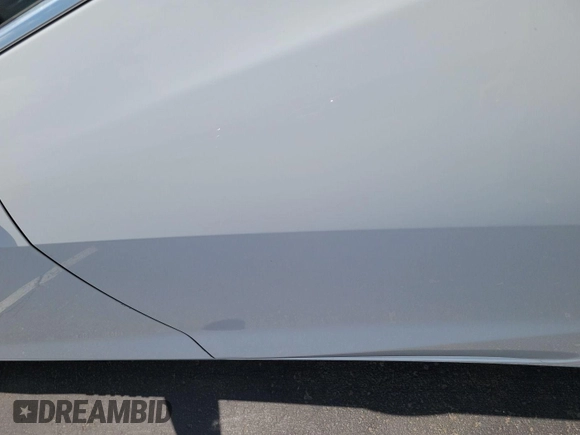 2018 Chevrolet Malibu LT with VIN 1G1ZD5ST5JF160799, listed as a IAAI auction lot 42250056 with 22,983 mi miles and . Bid and sale history available at DreamBid. Image 1.