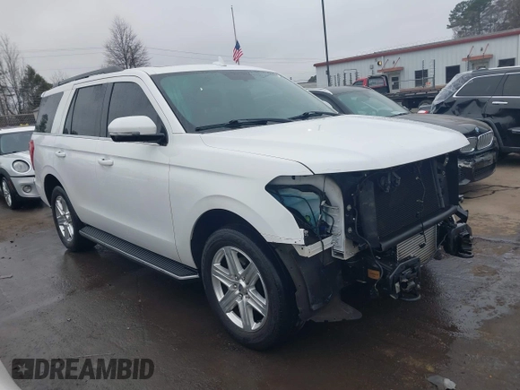 2018 Ford Expedition XLT with VIN 1FMJU1JT7JEA57514, listed as a IAAI auction lot 41514271 with 152,046 mi miles and . Bid and sale history available at DreamBid. Image 1.