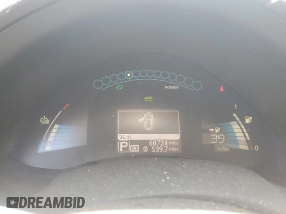 2015 Nissan LEAF S with VIN 1N4AZ0CP7FC305804, listed as a Copart auction lot 61262525 with 68,724 mi miles and Salvage title. Bid and sale history available at DreamBid. Image 9.