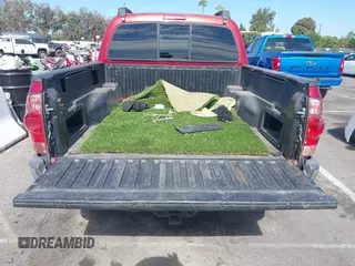 2007 Toyota Tacoma PreRunner with VIN 5TEJU62N77Z370439, listed as a IAAI auction lot 42674895 with 180,770 mi miles and . Bid and sale history available at DreamBid. Image 17.