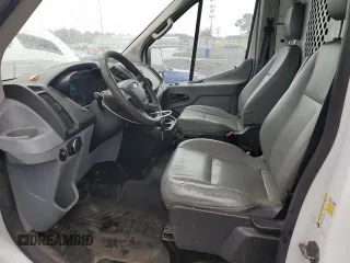 2015 Ford Transit z VIN 1FTSW2XG4FKA01588, wystawiony jako Copart lot #57188815 z przebiegiem 147 061 mil mil oraz Tytuł czysty. Historia ofert i sprzedaży dostępna na DreamBid. Obrazek 7.