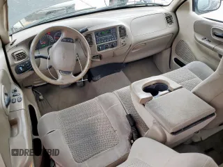 2002 Ford F-150 XL z VIN 1FTRX17W62KB68140, wystawiony jako Copart lot #54826645 z przebiegiem 259 227 mil mil oraz Szkoda całkowita • Salvage title. Historia ofert i sprzedaży dostępna na DreamBid. Obrazek 8.