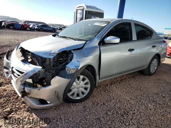 2016 Nissan Versa S with VIN 3N1CN7AP3GL895017, listed as a Copart auction lot 61788065 with 85,953 mi miles and Salvage title. Bid and sale history available at DreamBid. Image 1.
