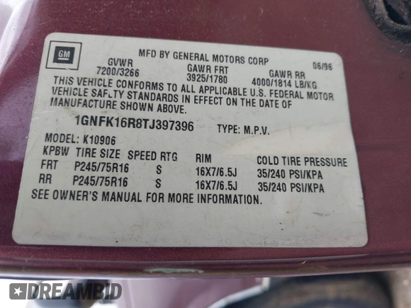 1996 Chevrolet Suburban z VIN 1GNFK16R8TJ397396, wystawiony jako IAAI lot #42367280 z przebiegiem 287 980 mil mil oraz . Historia ofert i sprzedaży dostępna na DreamBid. Obrazek 9.