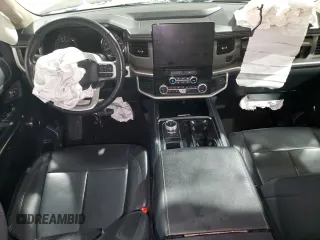 2023 Ford Expedition Max XLT z VIN 1FMJK1H84PEA29685, wystawiony jako Copart lot #45220135 z przebiegiem 44 242 mil mil oraz Szkoda całkowita • Salvage title. Historia ofert i sprzedaży dostępna na DreamBid. Obrazek 8.