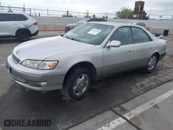 2000 Lexus ES 300 с VIN JT8BF28G7Y5093021, выставлен на аукционе IAAI как лот 42427386 с пробегом 134 897 миль миль и . История ставок и продаж доступна на DreamBid. Изображение 17.