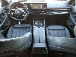2024 BMW 5 Series 530i xDrive with VIN WBA53FJ0XRCS13397, listed as a Copart auction lot 88274725 with 21,337 mi miles and Clean Title. Bid and sale history available at carsss.com. Image 8.