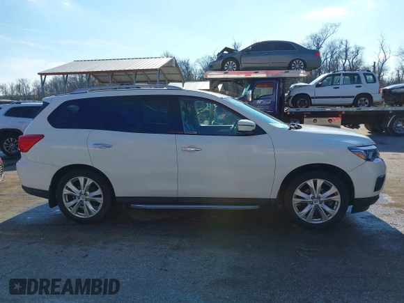 2018 Nissan Pathfinder SL with VIN 5N1DR2MM1JC618956, listed as a IAAI auction lot 41539068 with 68,493 mi miles. Bid and sale history available at carsss.com. Image 13.