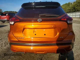 2023 Nissan Kicks SR z VIN 3N1CP5DV3PL484807, wystawiony jako Copart lot #47481944 z przebiegiem 17 519 mil mil oraz Szkoda całkowita • Salvage title. Historia ofert i sprzedaży dostępna na DreamBid. Obrazek 6.