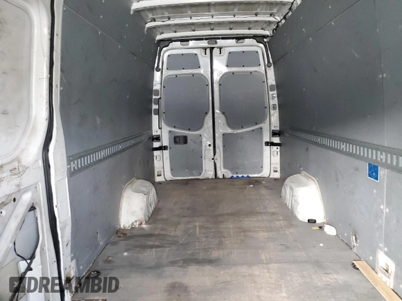 2010 Freightliner Sprinter with VIN WDYPE8CC9A5453031, listed as a Copart auction lot 67981854 with 134,144 mi miles and Clean Title. Bid and sale history available at DreamBid. Image 10.