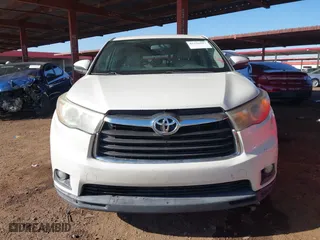 2015 Toyota Highlander LE with VIN 5TDBKRFH5FS115459, listed as a IAAI auction lot 41326097 with 158,574 mi miles. Bid and sale history available at carsss.com. Image 12.