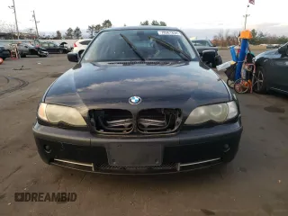 2002 BMW 3 Series 330i with VIN WBAEV53432KM00593, listed as a Copart auction lot 78961834 with 207,849 mi miles and Clean Title. Bid and sale history available at carsss.com. Image 5.