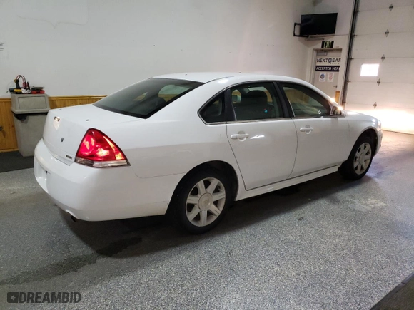 2014 Chevrolet Impala Limited Police Police with VIN 2G1WD5E33E1167570, listed as a Copart auction lot 83104454 with 120,649 mi miles and Clean Title. Bid and sale history available at carsss.com. Image 3.