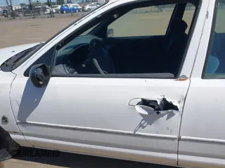 1997 Ford Contour с VIN 1FALP65Z2VK156643, выставлен на аукционе IAAI как лот 42537383 с пробегом 112 797 миль миль и . История ставок и продаж доступна на DreamBid. Изображение 6.