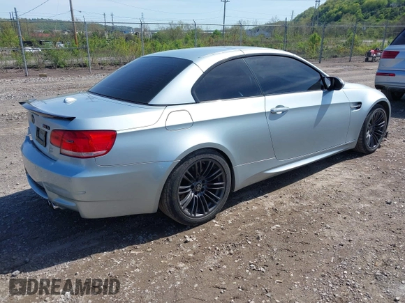 2008 BMW 3 Series M3 with VIN WBSWL93518P330402, listed as a IAAI auction lot 42165825 with 53,531 mi miles and . Bid and sale history available at carsss.com. Image 4.